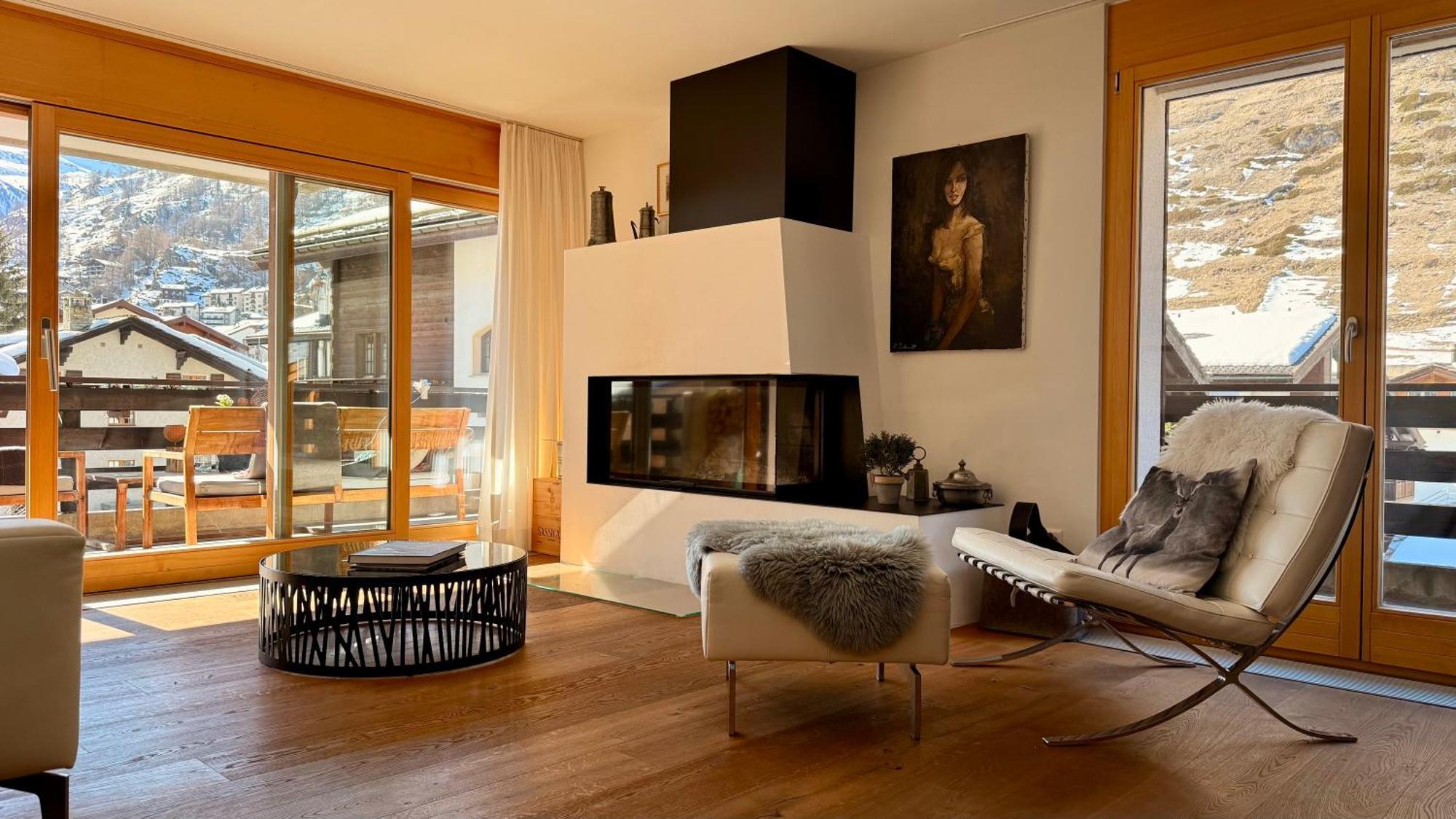 Stylish Home With Matterhorn View In The Center Церматт Екстер'єр фото